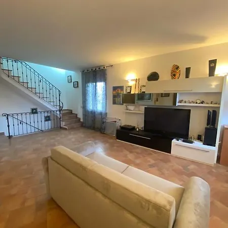 Zara Villa Terracina
